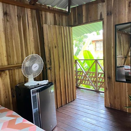 Hotel Cahuita Εξωτερικό φωτογραφία