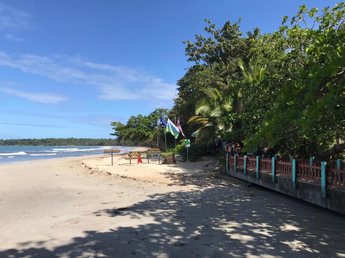 Hotel Cahuita Εξωτερικό φωτογραφία