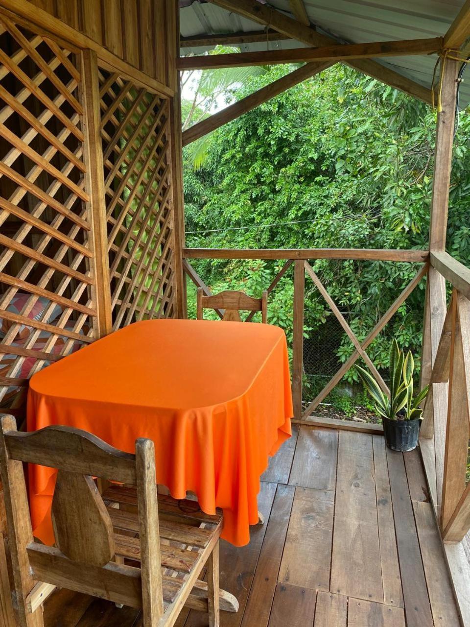 Hotel Cahuita Εξωτερικό φωτογραφία